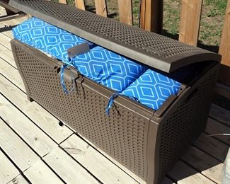 Suncast Polyvinyl Storage Chest, 25" x 49.5" x 26"