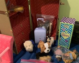 Pleasant American Girl Doll clothing Trunk