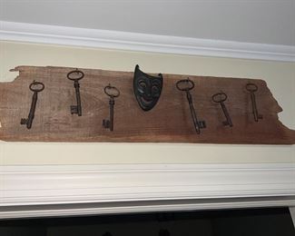 Cool stuff throughout