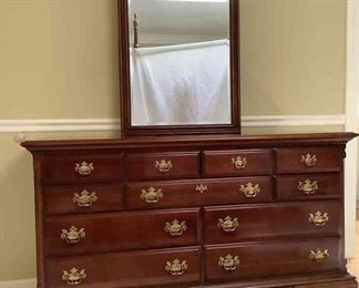 Lexington Dresser