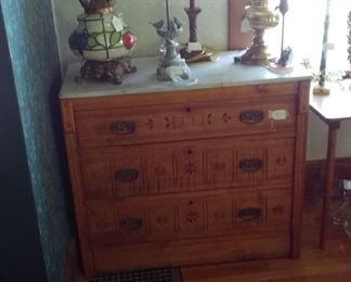 Marble Top Dresser & Lamps