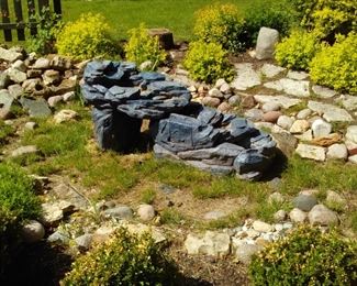 Beautiful NEW Garden Fountain