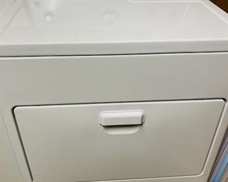 Kenmore Electric Dryer.