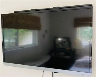 31" Toshiba TV.
