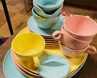Vintage Marcrest Melmac Dishes.
