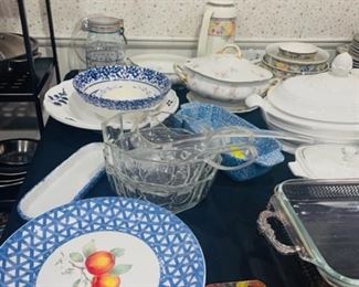 Kitchen Items. Dishes, Cookware, Bake Ware.
