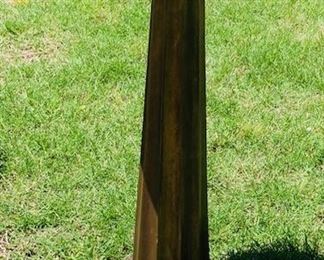 Brass Colored Metal Bird Bath.