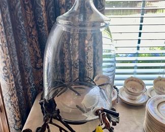 drink dispenser with iron base