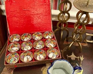 Sake anyone? We have a set of Geisha girl cups in the presentation box!