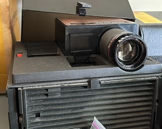 Bell and Howell Slide Projector 