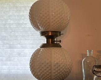 Double Hobnail Lamp 