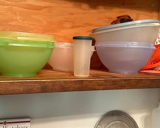 Tupperware 