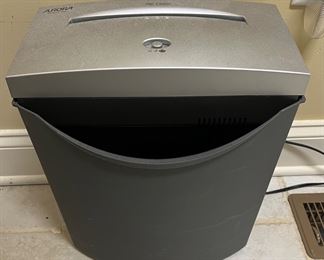 Aurora paper shredder
