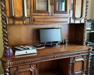 Large solid wood office unit