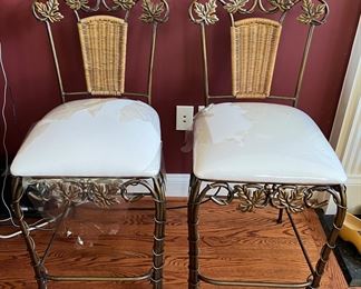 Metal counter-high chairs with leaf motif