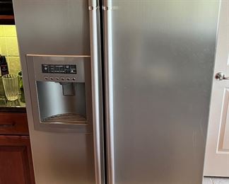 LG refrigerator with water/ice dispenser