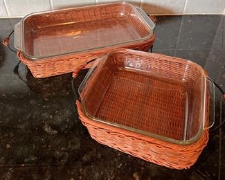 Pyrex with serving baskets