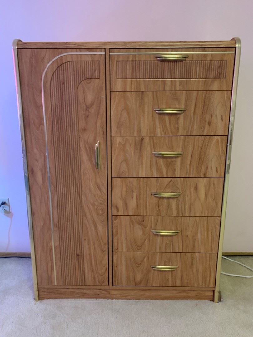 Lakewood/Oakbrook Estate Online Auction starts on 5/13/2023