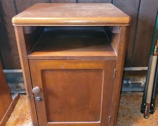 Small cabinet, nightstand