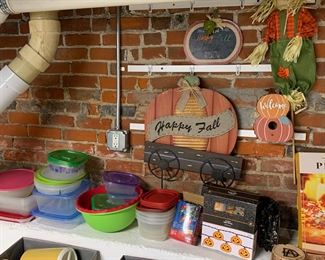 Tupperware, fall decor