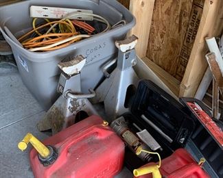 Bottle jack, multiple sets of jack stands, gas cans