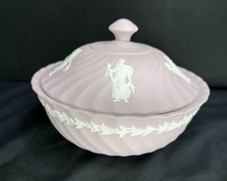 Jasperware Lidded Fluted Powder Box Dancing Hours