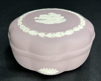 Lilac Jasperware Aurora Scallop Edge Trinket Box