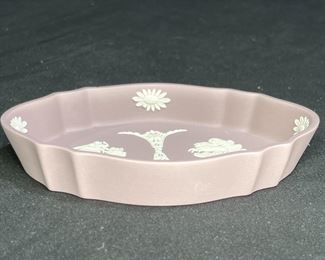 Lilac Jasperware Cupid Oval Trinket Tray