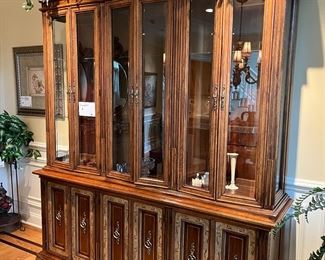 CHINA CABINET BREAKFRONT