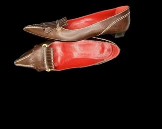Vintage Celine  brown leather kiltie flats with pointed toes, excellent condition, size 38
