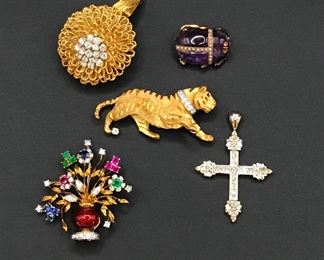 GO TIGERS! He even has a diamond collar and a tiny diamond on his tiger toe