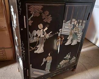 Oriental designed cabinet 