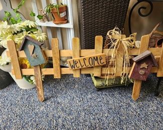decorative Birdhouse Welcome yard art