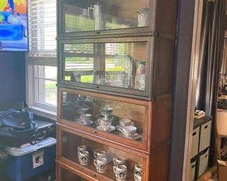 Two lawyers cabinets 
Both with bases
Steins
