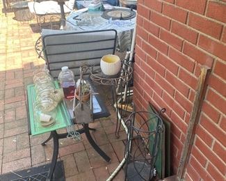Patio Knick knacks 