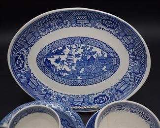 Blue Willow Platter and dish set