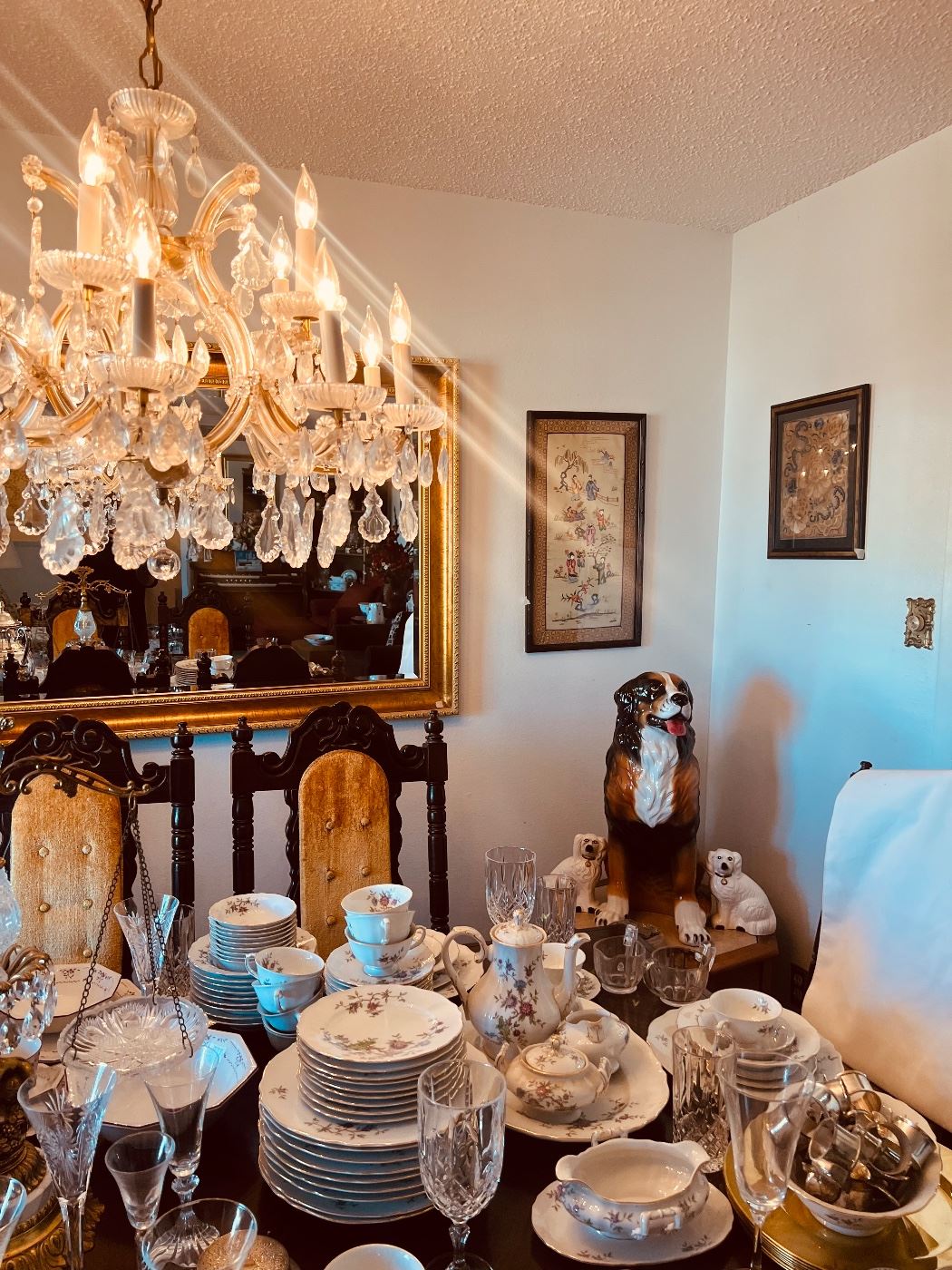 Texas Collectors Dream Estate Sale in El Paso, TX starts on 5/12/2023