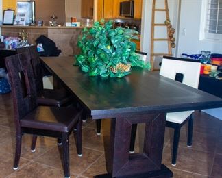 Dining table and chairs (x4)