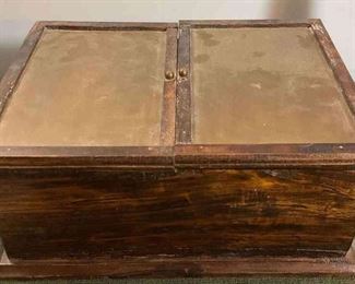 Box Full Of Random Jewelry Pieces