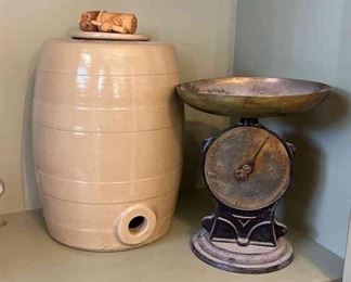 Salters Scale Stoneware Beverage Jug