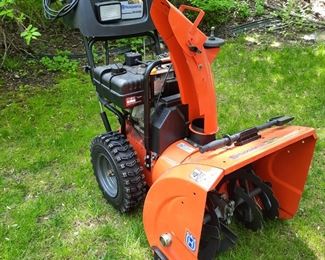Husqvarna Snow blower