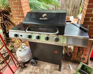 Grill is in good condition 