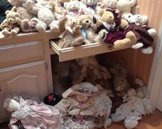 Bunnyies by the Bay, and cuddly bears by various makers