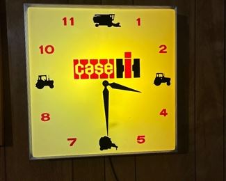 Vintage light-up Case International Harvester clock 