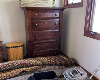 Nice Vintage Chest of Drawers