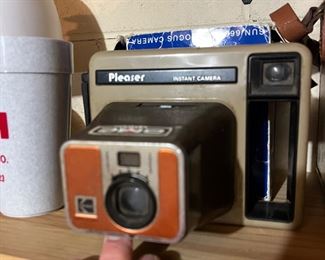 Vintage Kodak Pleaser Instant Camera