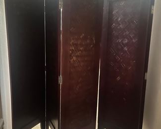 2-trifold privacy screens