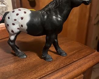 Appaloosa horse statue