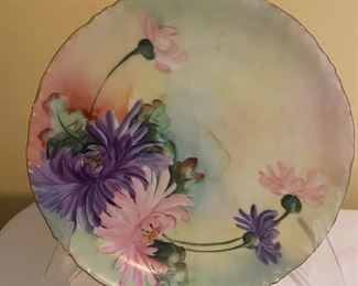 Hand Painted Porcelain Decorative Plate!