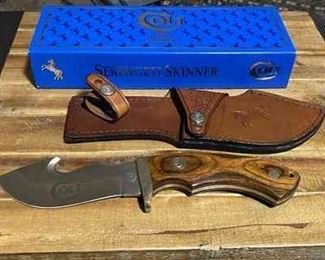 Colt Serengeti Skinner Knife With Wood Handle Leather Sheath